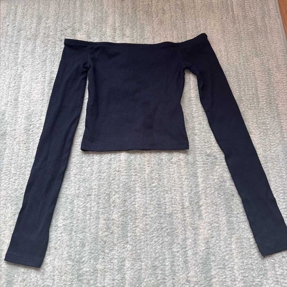 NWT Pull&Bear black off shoulder long sleeve top